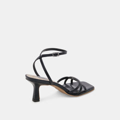 MANJI WIDE HEELS MIDNIGHT PATENT LEATHER